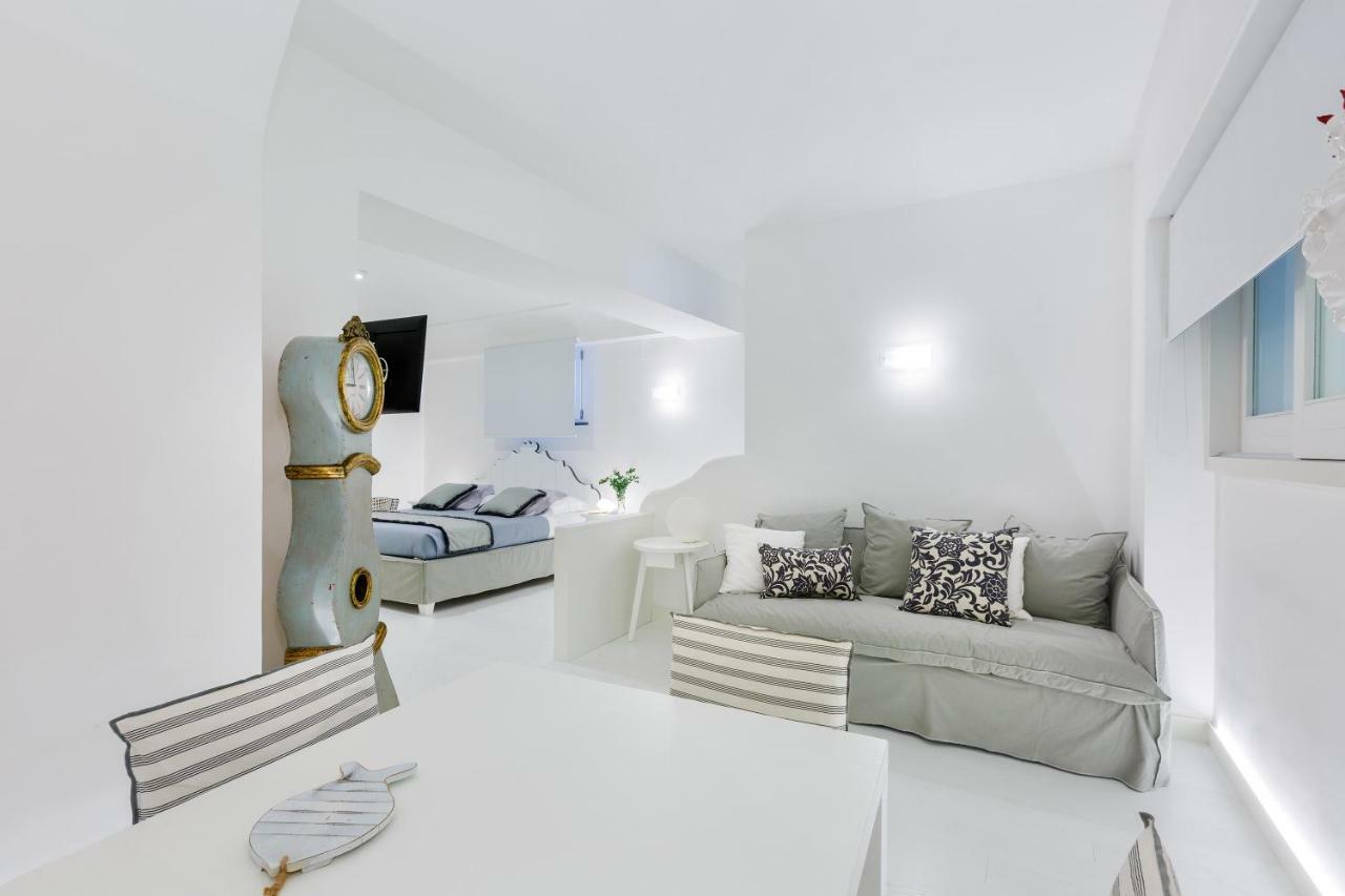 White Stylish Apartments Vico Equense Exterior foto